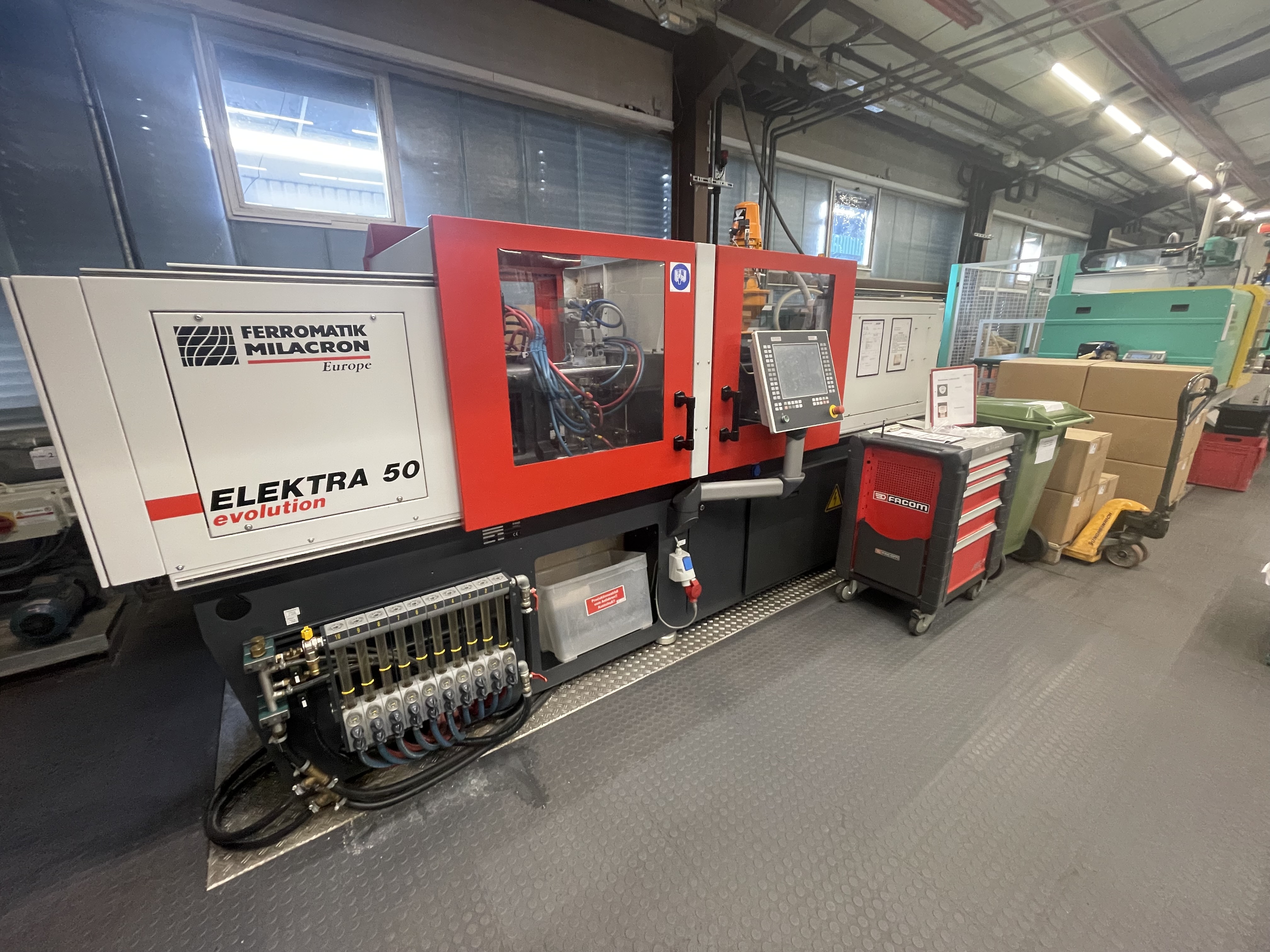 Elektra 50, 12 HK-Regler integriert